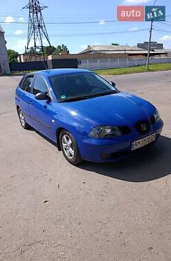 Хетчбек SEAT Ibiza 2004 в Чернігові
