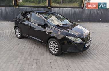 Хэтчбек SEAT Ibiza 2010 в Ровно