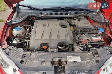 Хетчбек SEAT Ibiza 2010 в 