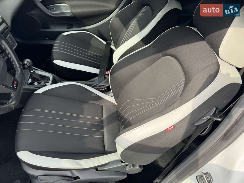 Хэтчбек SEAT Ibiza 2013 в Луцке