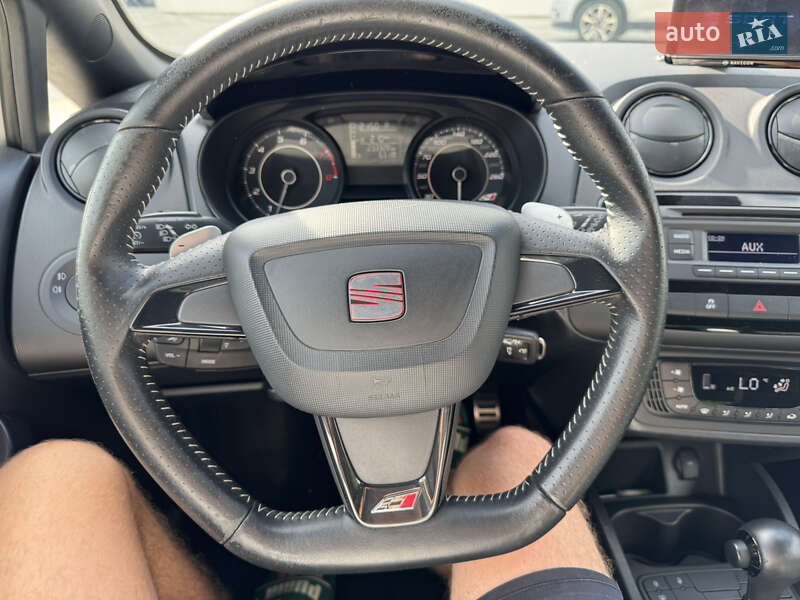 Хэтчбек SEAT Ibiza 2013 в Луцке