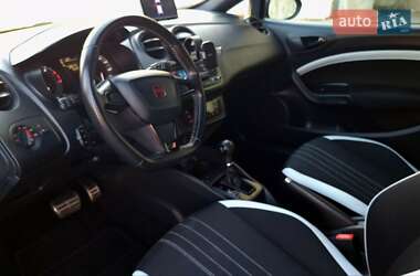 Хэтчбек SEAT Ibiza 2012 в 