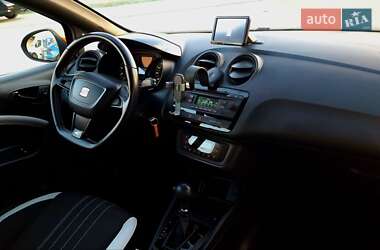 Хэтчбек SEAT Ibiza 2012 в 