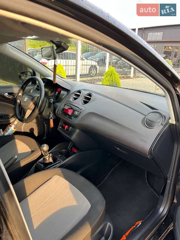 Хэтчбек SEAT Ibiza 2012 в Львове