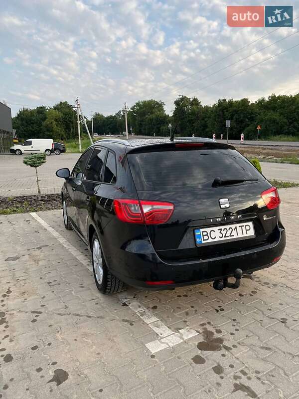 Хэтчбек SEAT Ibiza 2012 в Львове