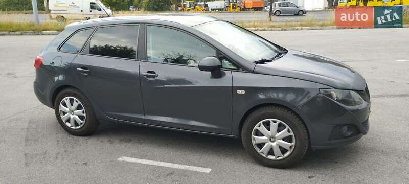 Хэтчбек SEAT Ibiza 2010 в Житомире
