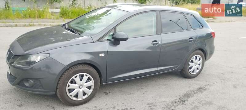 Хэтчбек SEAT Ibiza 2010 в Житомире