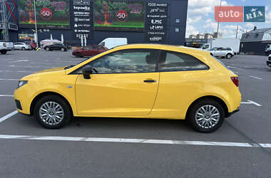 Хэтчбек SEAT Ibiza 2011 в 