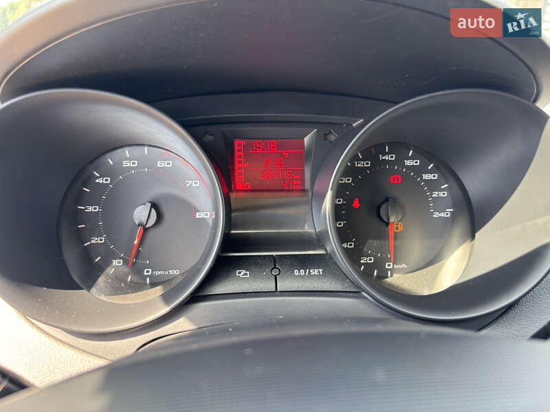 Хэтчбек SEAT Ibiza 2011 в Киеве