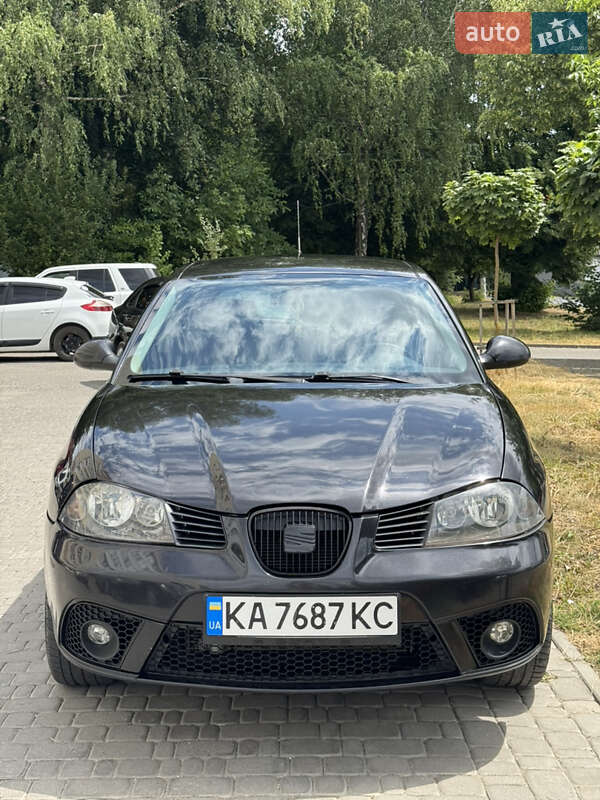 Хетчбек SEAT Ibiza 2008 в Кам'янець-Подільському фото Хетчбек SEAT Ibiza 2008 в Кам'янець-Подільському