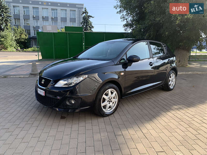 Хетчбек SEAT Ibiza 2010 в Рівному