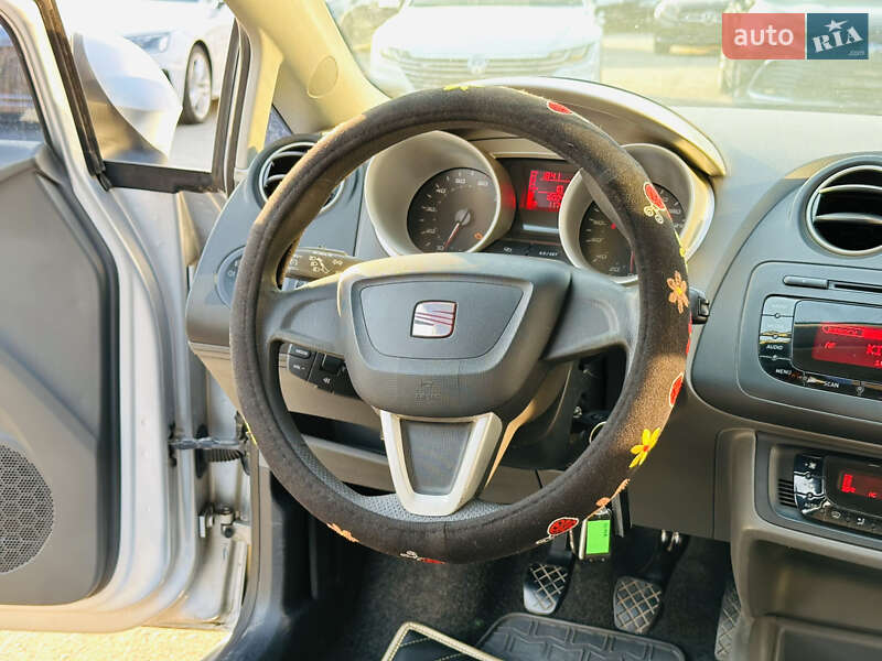 Універсал SEAT Ibiza 2011 в Харкові