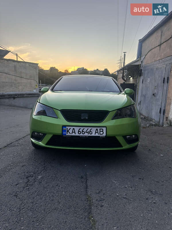 Хэтчбек SEAT Ibiza 2014 в Львове фото 2 Хэтчбек SEAT Ibiza 2014 в Львове