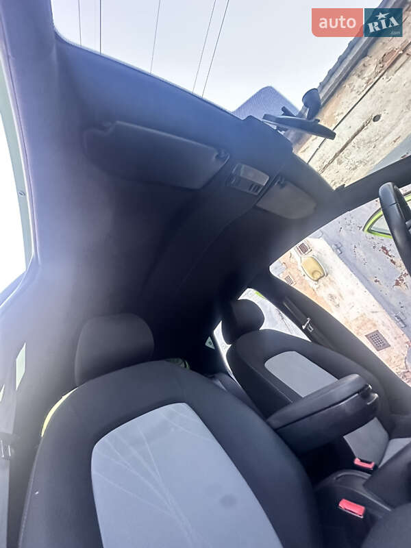 Хэтчбек SEAT Ibiza 2014 в Львове фото 8 Хэтчбек SEAT Ibiza 2014 в Львове