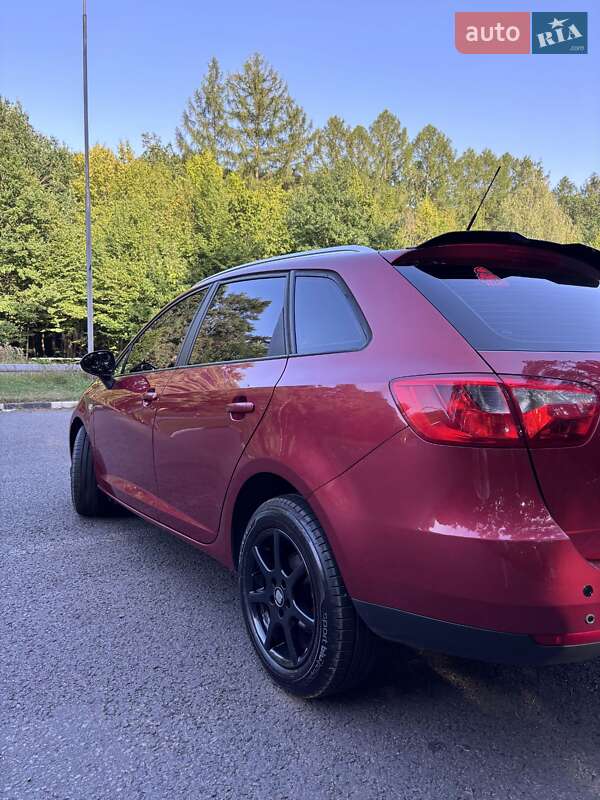 Хетчбек SEAT Ibiza 2011 в Луцьку