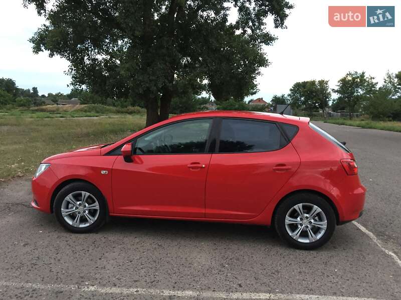 Хетчбек SEAT Ibiza 2013 в Карлівці