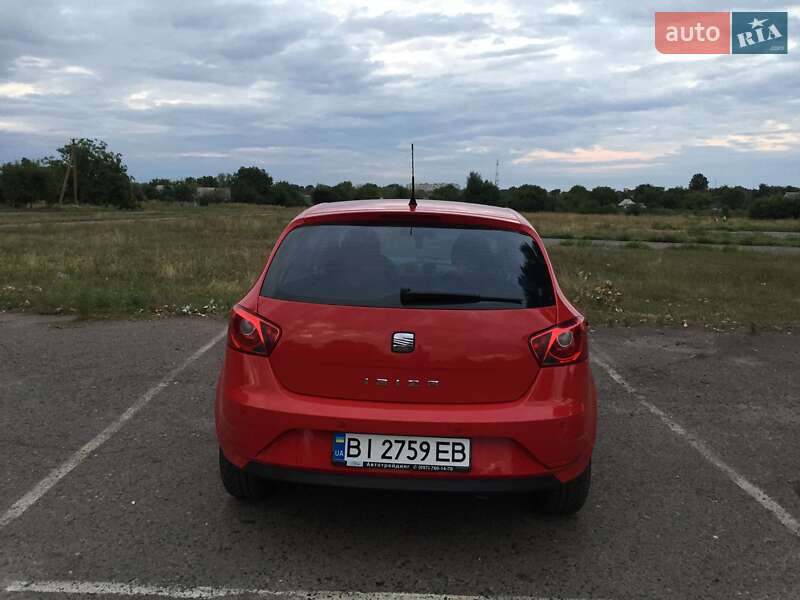 Хетчбек SEAT Ibiza 2013 в Карлівці