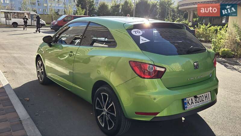 Хэтчбек SEAT Ibiza 2013 в Киеве