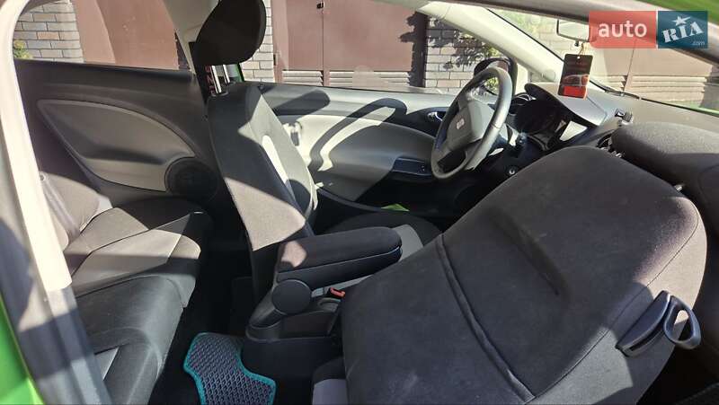 Хэтчбек SEAT Ibiza 2013 в Киеве