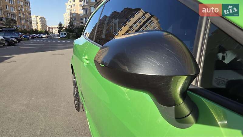 Хэтчбек SEAT Ibiza 2013 в Киеве