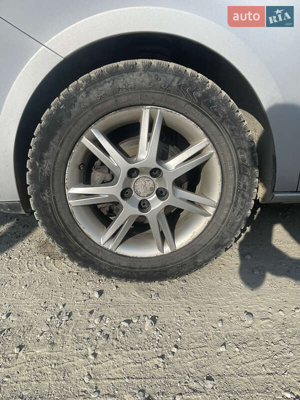 Хэтчбек SEAT Ibiza 2012 в Коломые