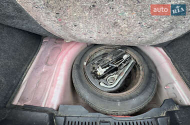 Хэтчбек SEAT Ibiza 2013 в 