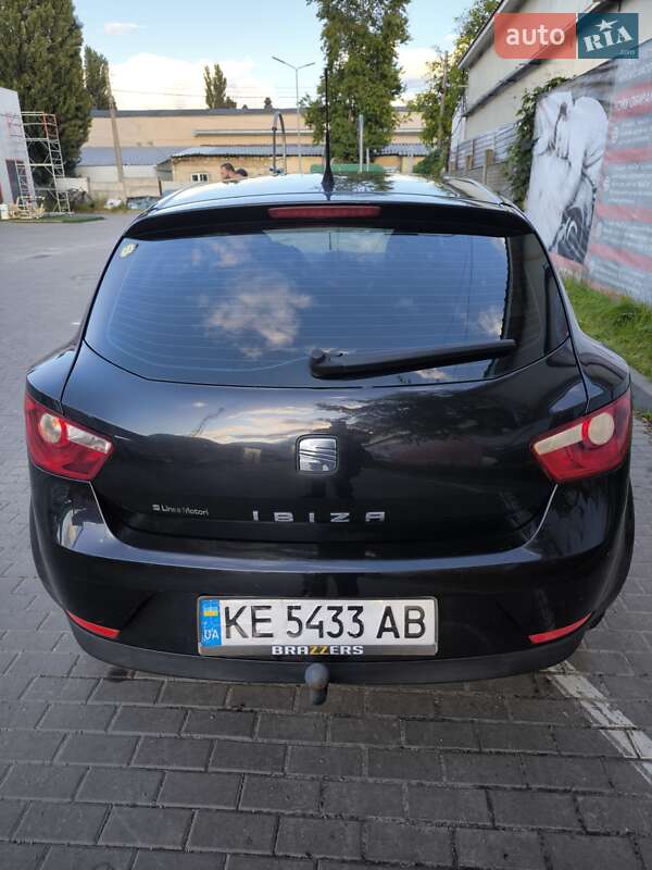 Хэтчбек SEAT Ibiza 2010 в Киеве