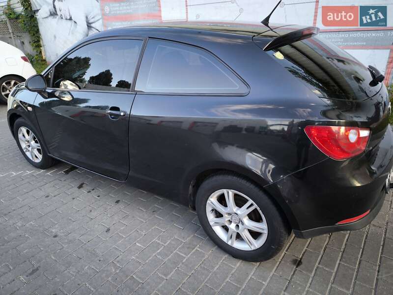 Хэтчбек SEAT Ibiza 2010 в Киеве