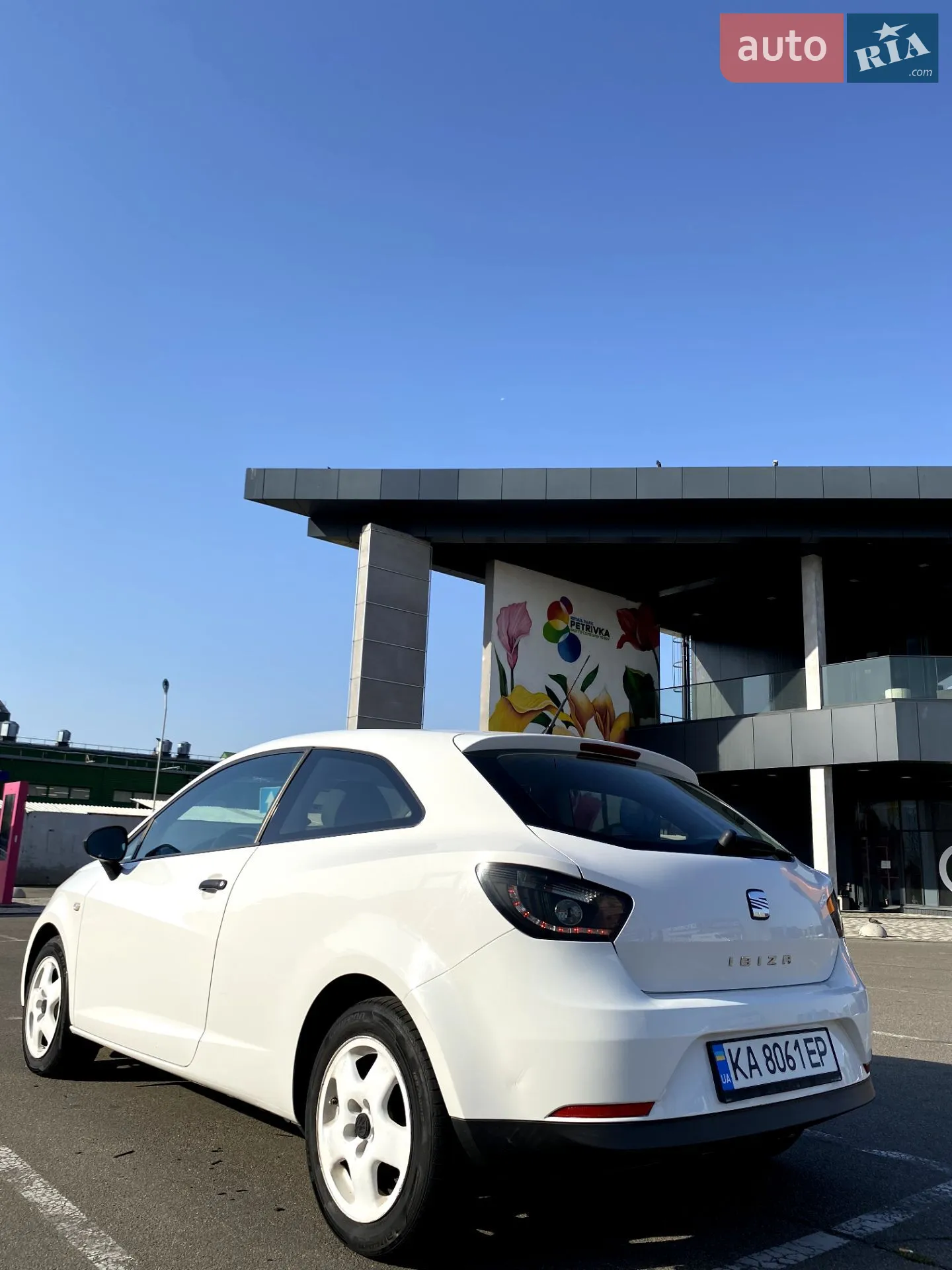 2010 SEAT Ibiza - мініатюра 3