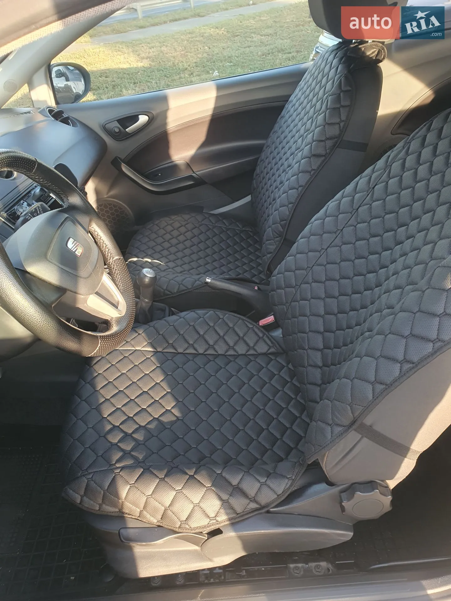 2010 SEAT Ibiza - мініатюра 5