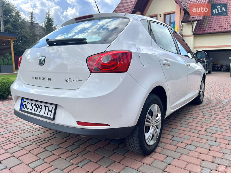 Хетчбек SEAT Ibiza 2008 в Новояворівську
