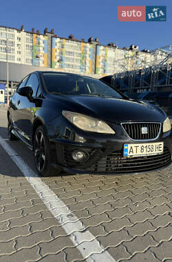 Хэтчбек SEAT Ibiza 2009 в 