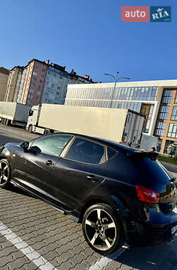 Хэтчбек SEAT Ibiza 2009 в 