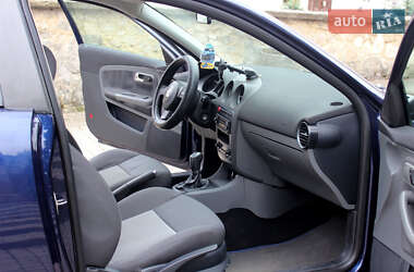 Хэтчбек SEAT Ibiza 2007 в 