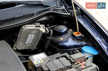 Хэтчбек SEAT Ibiza 2007 в 