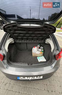 Хэтчбек SEAT Ibiza 2014 в 