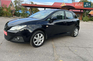 Хэтчбек SEAT Ibiza 2011 в Хороле