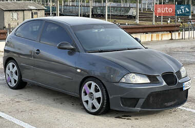 Хэтчбек SEAT Ibiza 2007 в Киеве