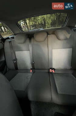 Хетчбек SEAT Ibiza 2011 в  фото 6 Хетчбек SEAT Ibiza 2011 в