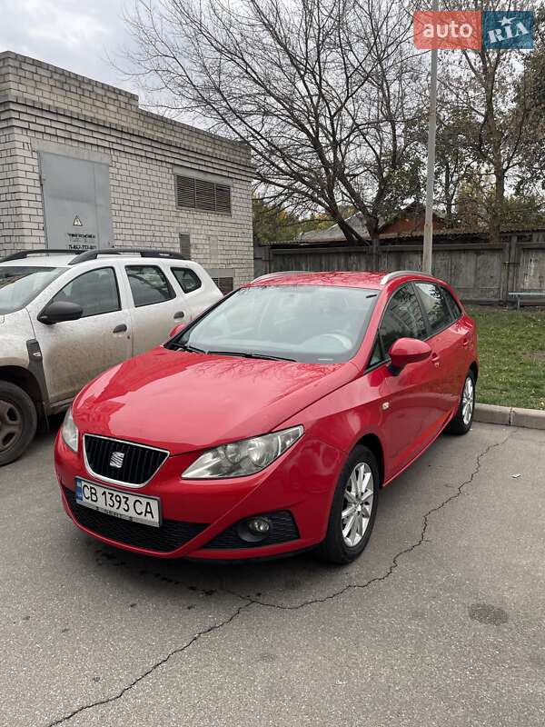 Універсал SEAT Ibiza 2011 в Чернігові фото 2 Універсал SEAT Ibiza 2011 в Чернігові
