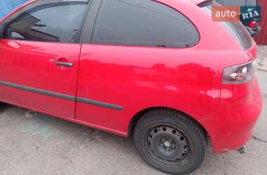Хетчбек SEAT Ibiza 2007 в  фото 8 Хетчбек SEAT Ibiza 2007 в