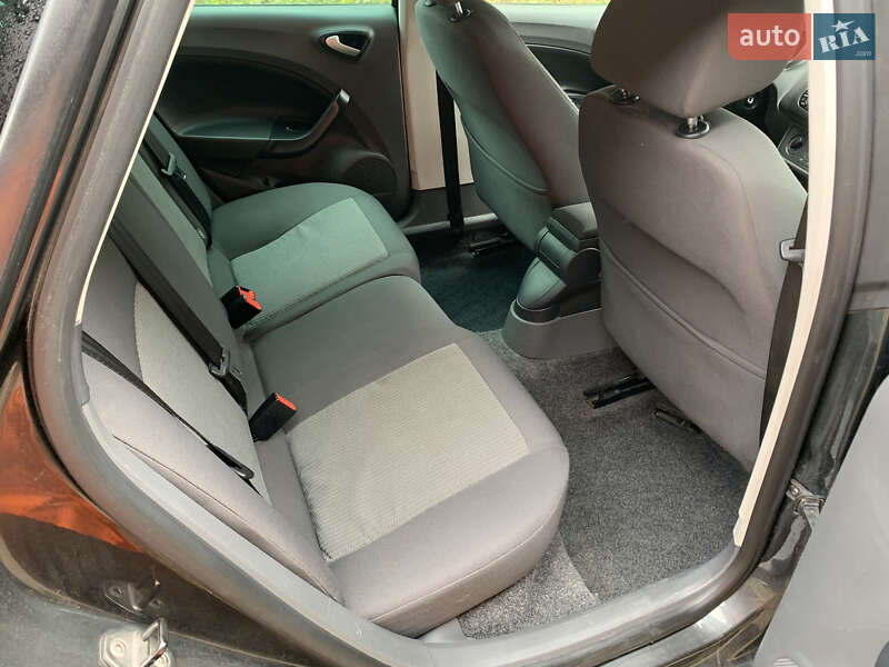 Универсал SEAT Ibiza 2010 в Измаиле фото 34 Универсал SEAT Ibiza 2010 в Измаиле