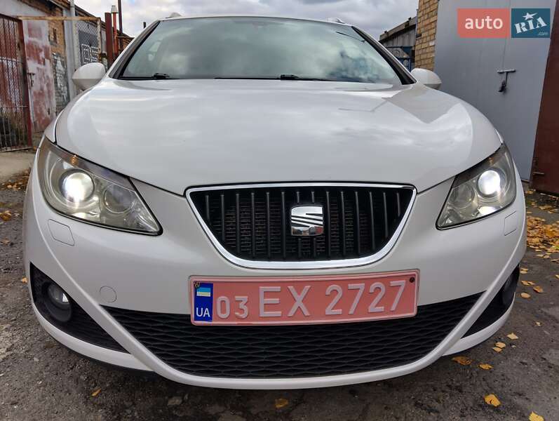 Універсал SEAT Ibiza 2011 в Рівному