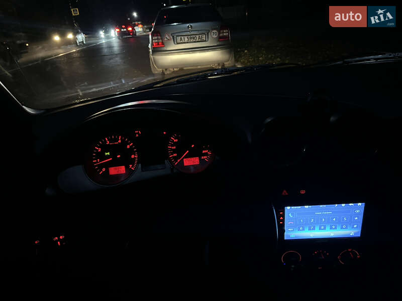 Хэтчбек SEAT Ibiza 2004 в Вышгороде фото 11 Хэтчбек SEAT Ibiza 2004 в Вышгороде