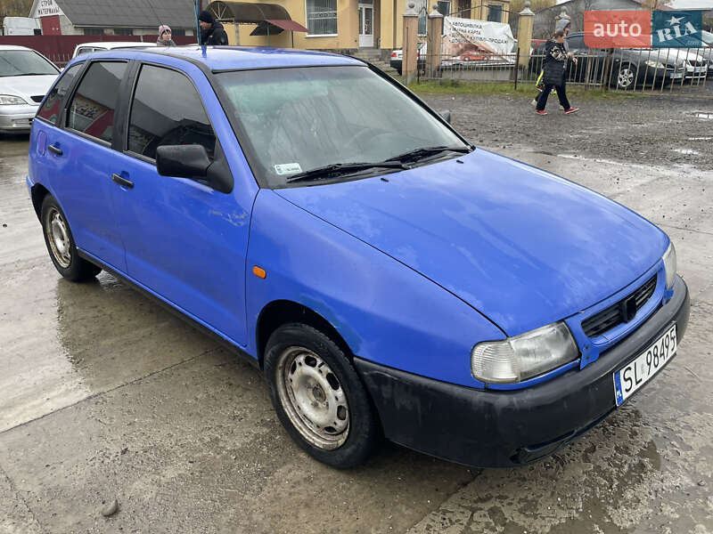 Хэтчбек SEAT Ibiza 1999 в Солотвине