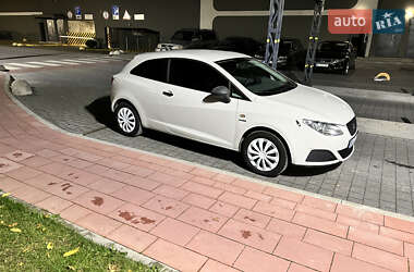Хетчбек SEAT Ibiza 2011 в Львові