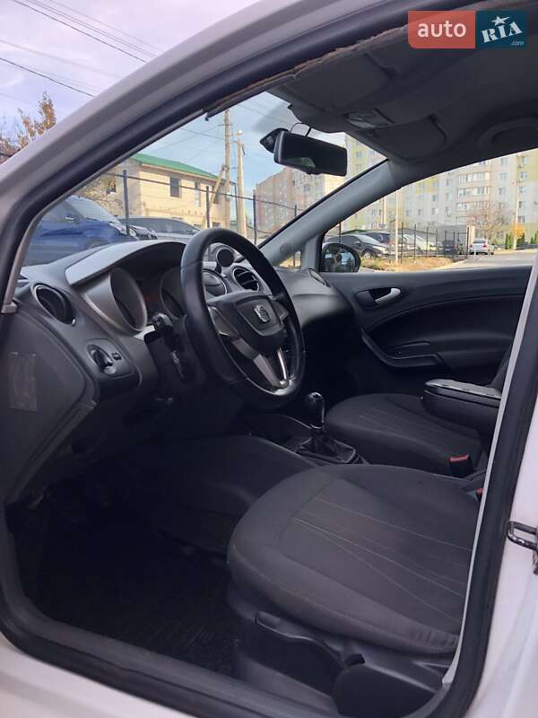 Хэтчбек SEAT Ibiza 2011 в Виннице фото 16 Хэтчбек SEAT Ibiza 2011 в Виннице