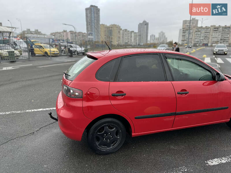 Хэтчбек SEAT Ibiza 2006 в Киеве фото 4 Хэтчбек SEAT Ibiza 2006 в Киеве