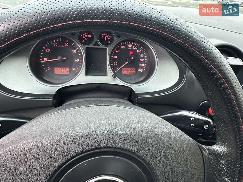 Хэтчбек SEAT Ibiza 2006 в Киеве фото 11 Хэтчбек SEAT Ibiza 2006 в Киеве