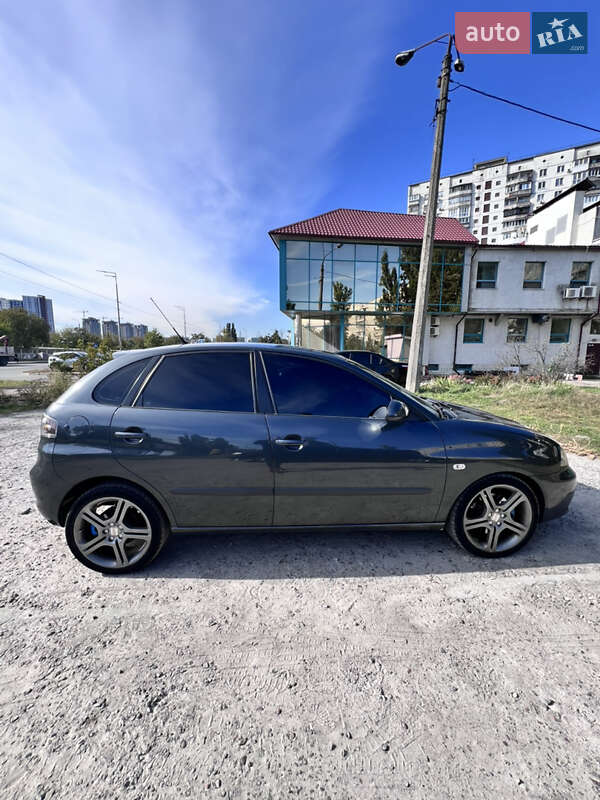 Хетчбек SEAT Ibiza 2007 в Києві фото 3 Хетчбек SEAT Ibiza 2007 в Києві